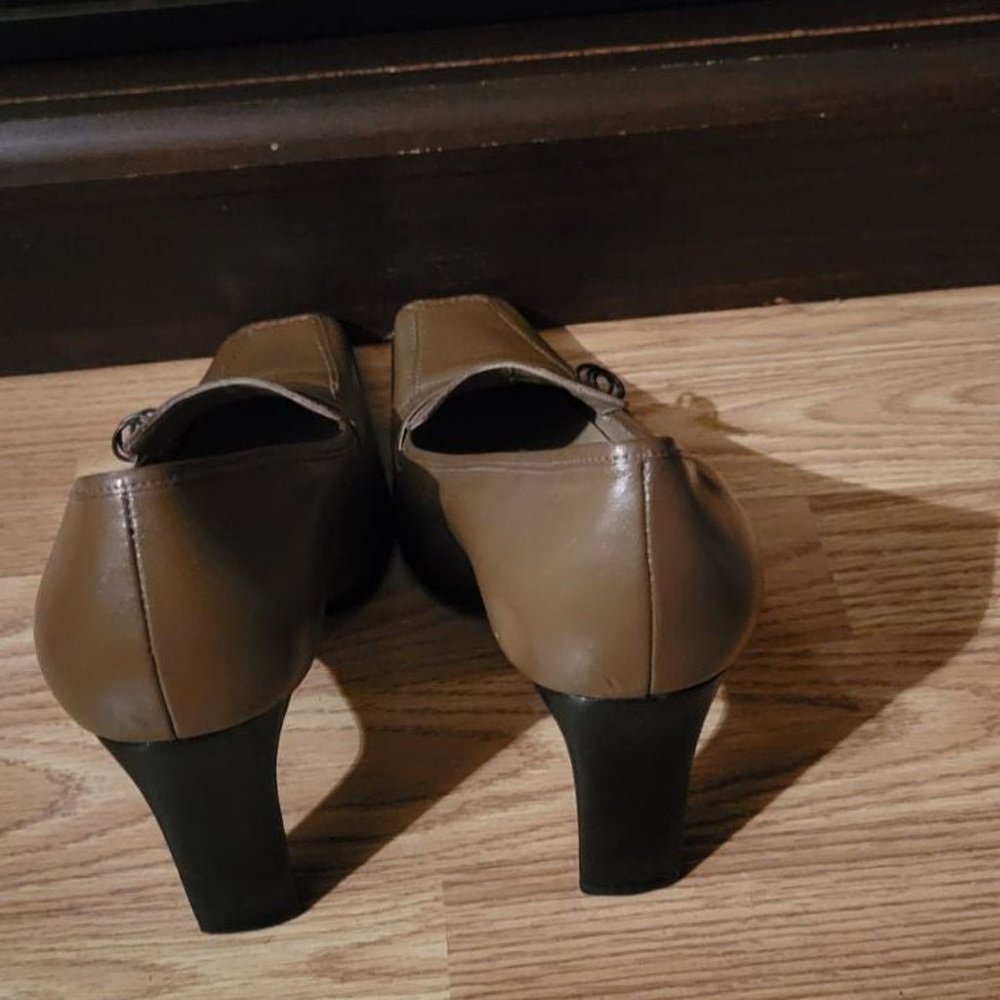 Lady shoes - Picture 4 of 5